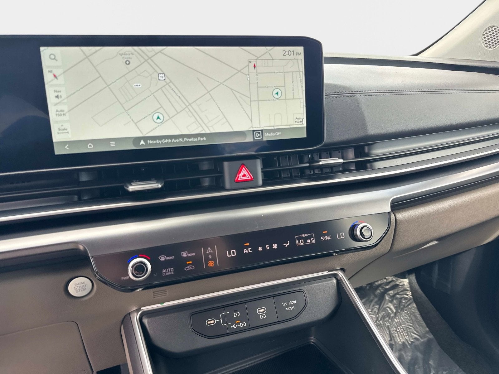 2026 Kia Carnival LXS