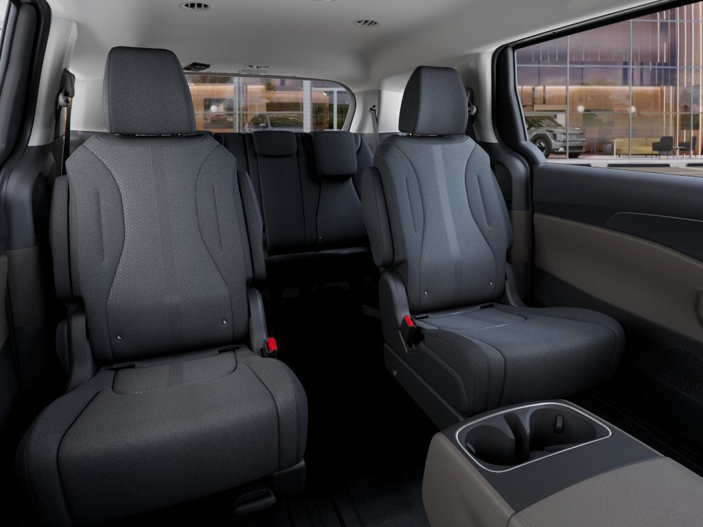 2027 Kia Carnival LX