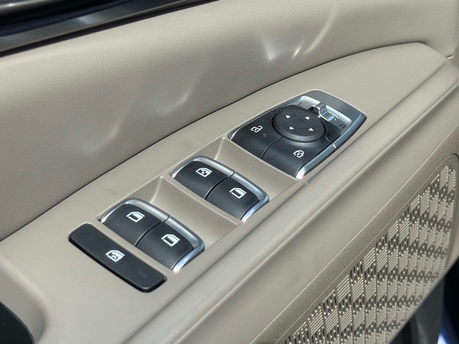 2027 Kia Carnival LXS