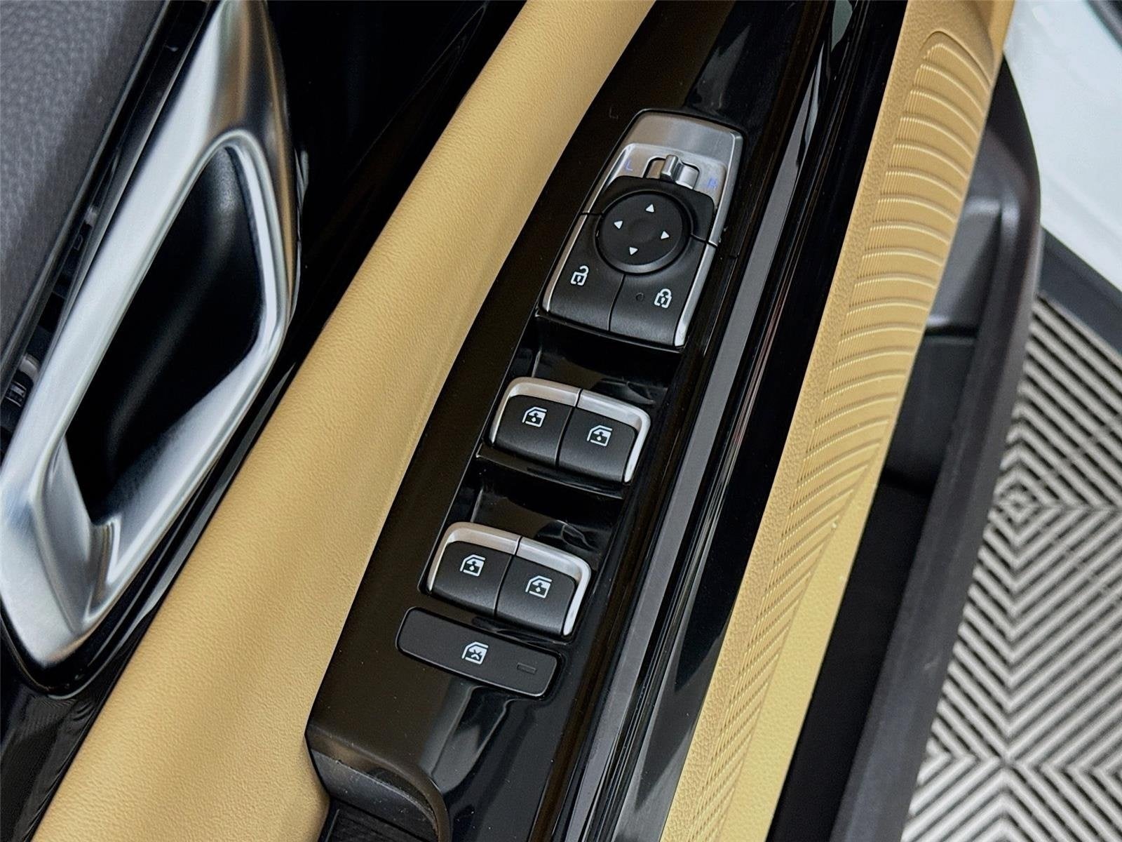 2023 Kia Carnival EX