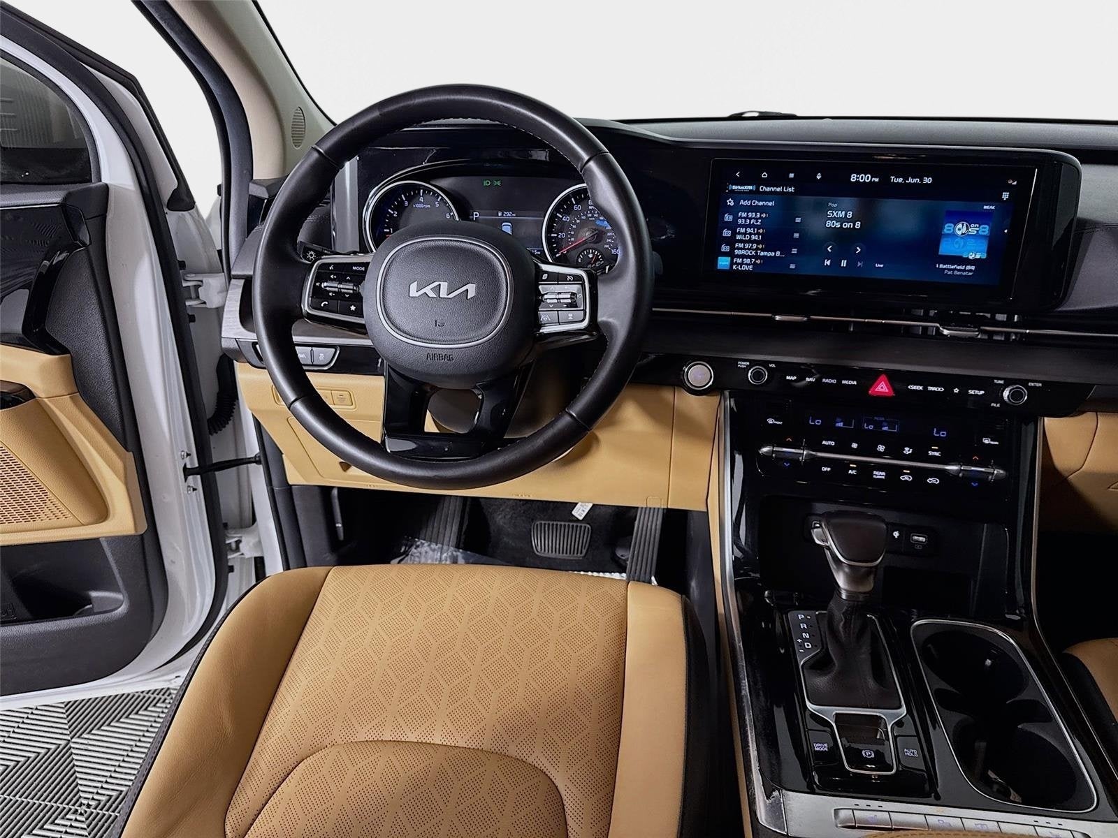 2023 Kia Carnival EX