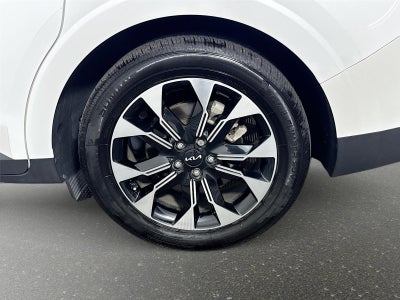 2023 Kia Carnival EX