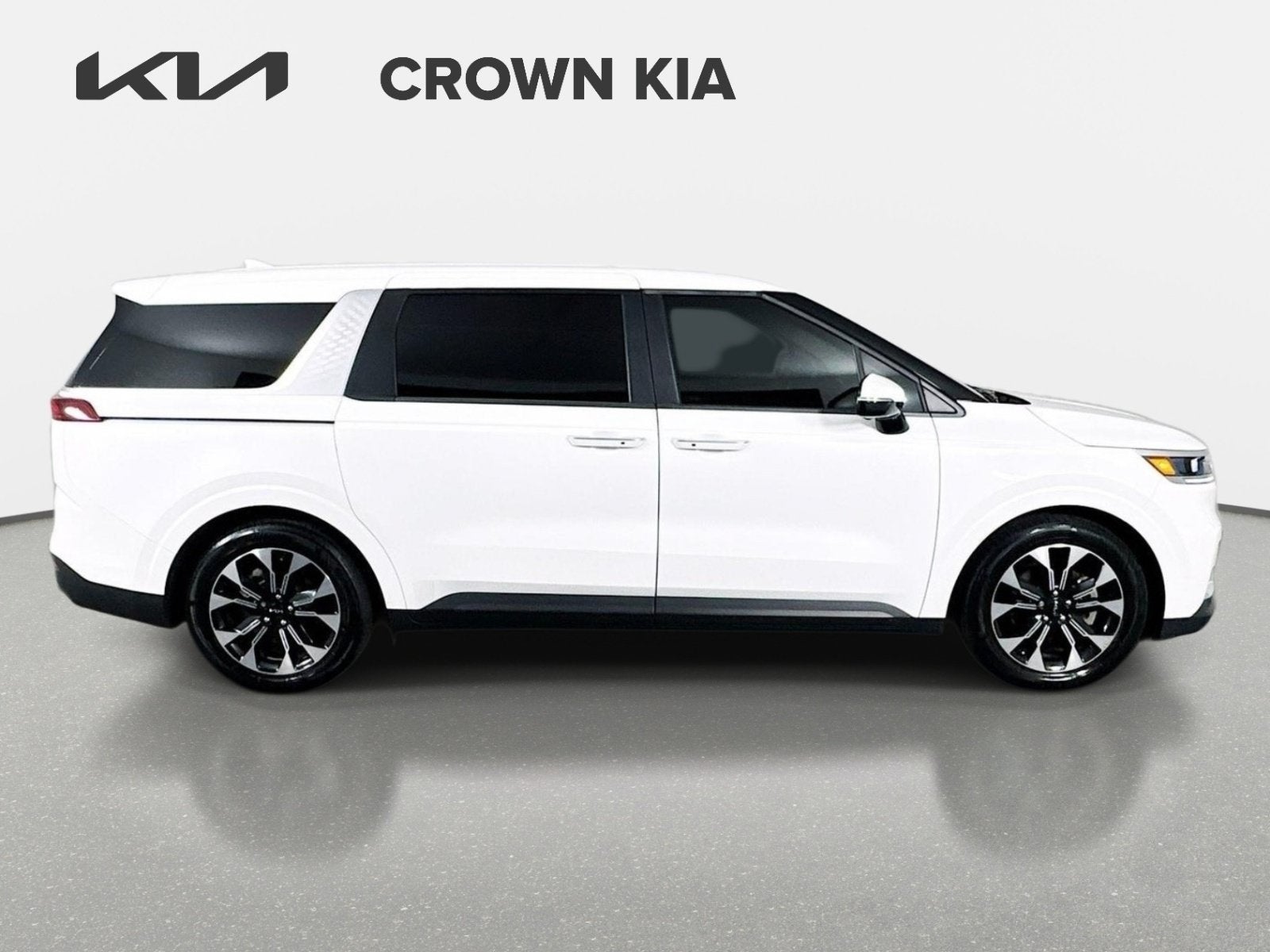 2023 Kia Carnival EX
