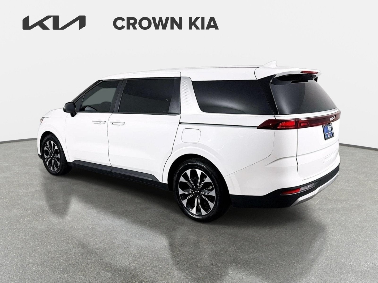 2023 Kia Carnival EX