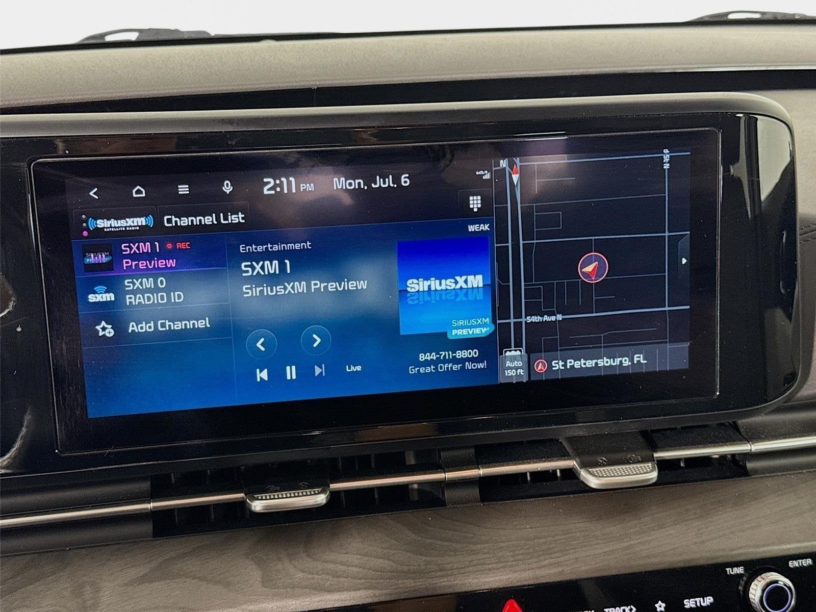 2024 Kia Carnival EX