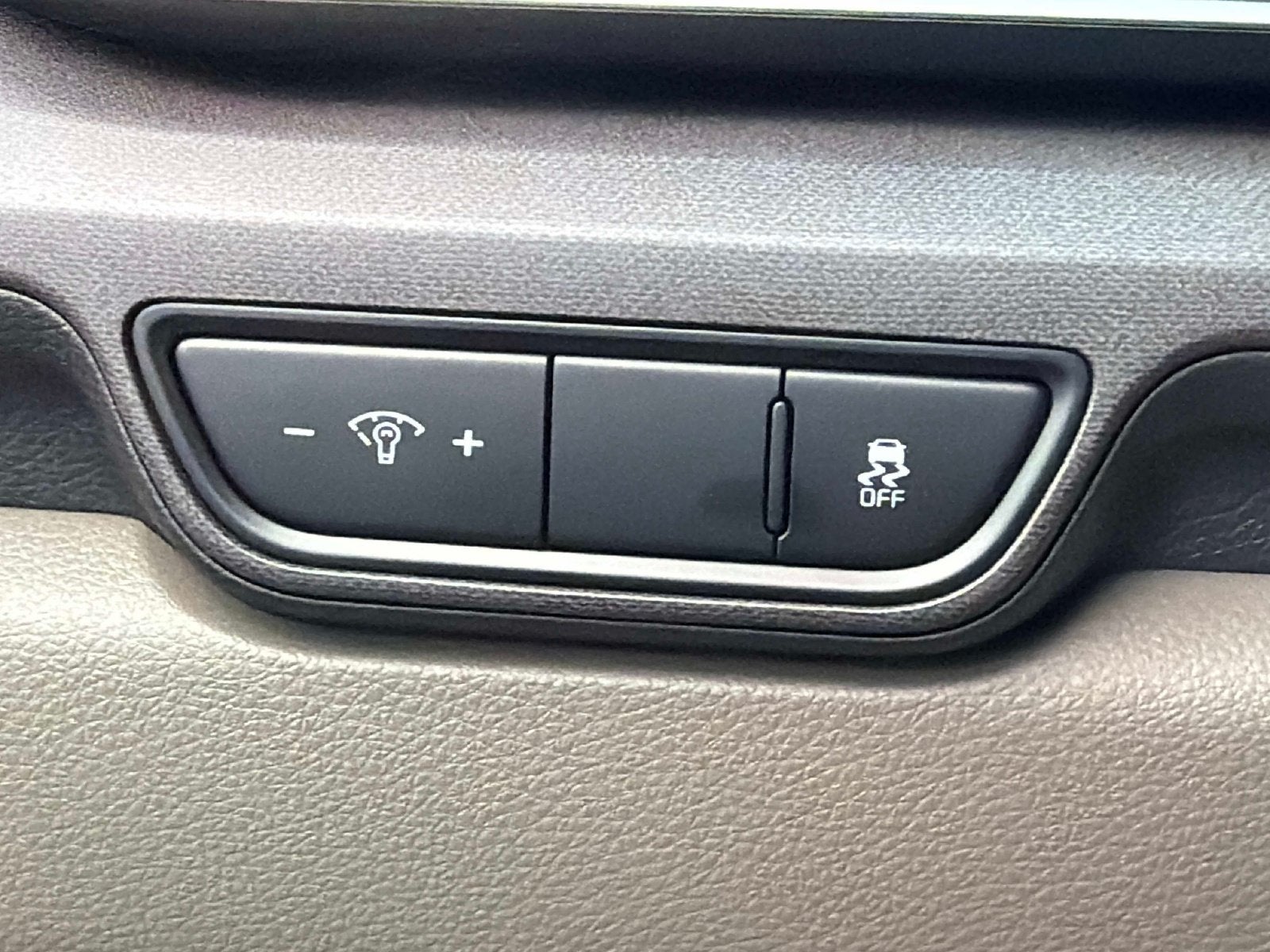2027 Kia Carnival EX