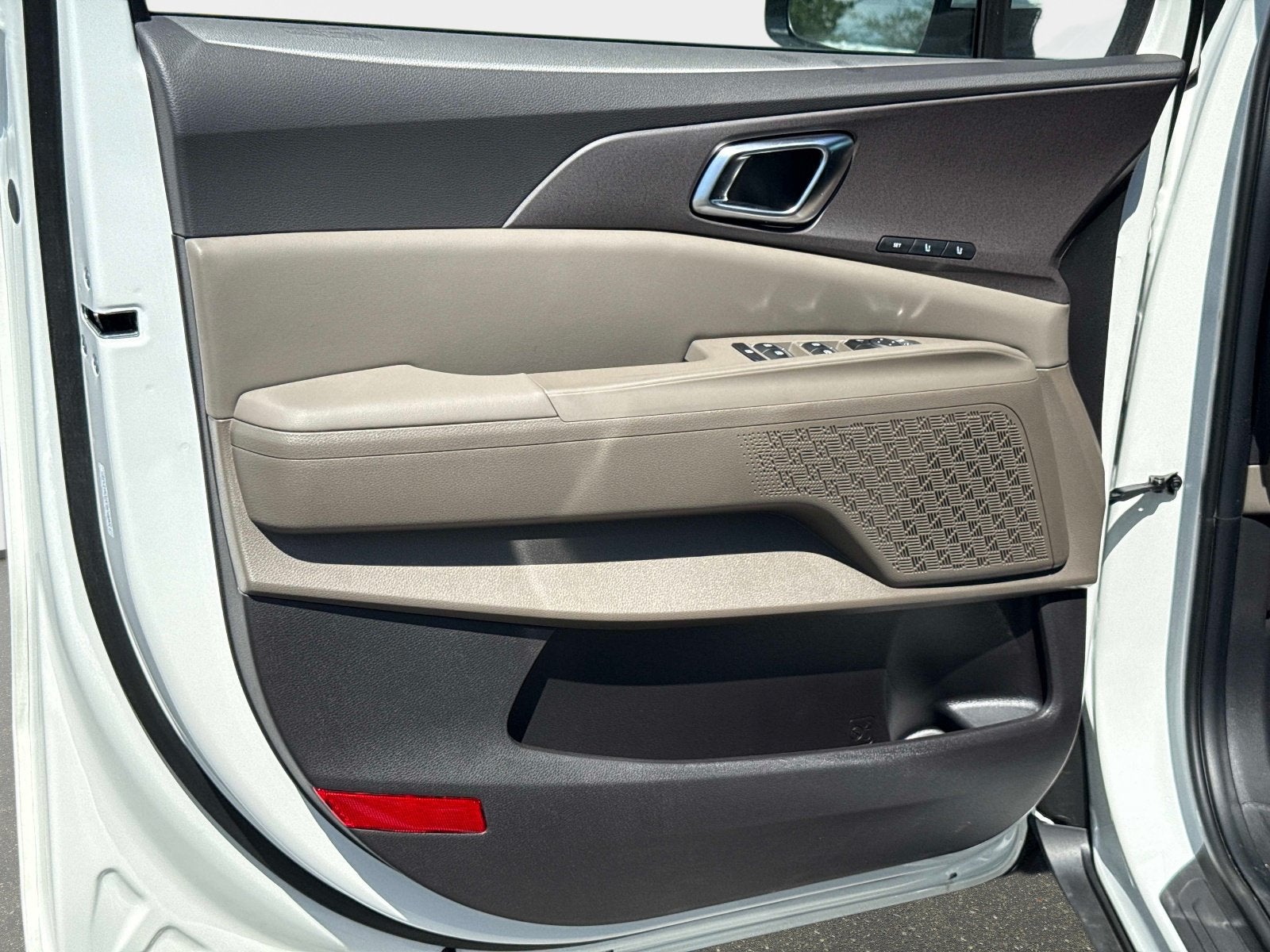 2027 Kia Carnival EX