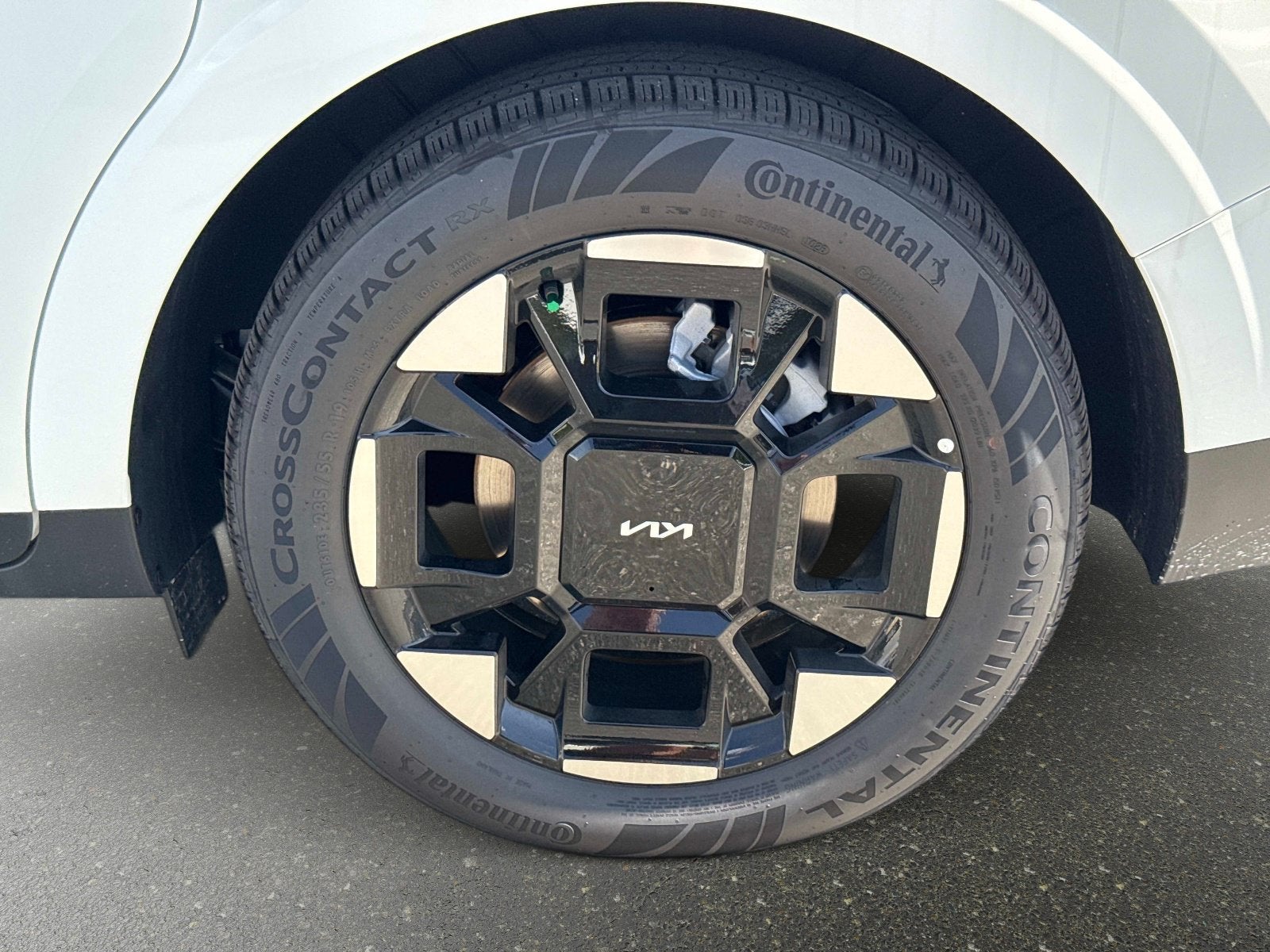 2027 Kia Carnival EX