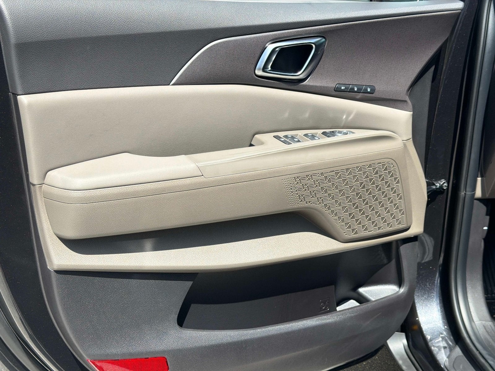 2027 Kia Carnival EX