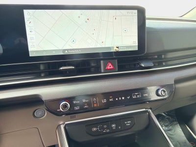 2027 Kia Carnival EX