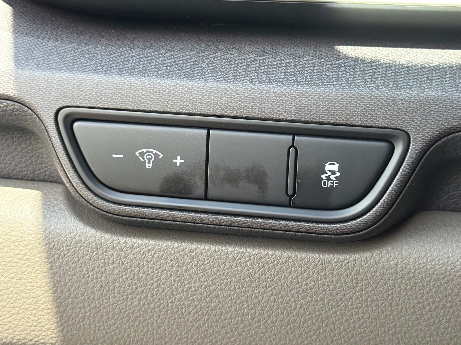 2027 Kia Carnival EX