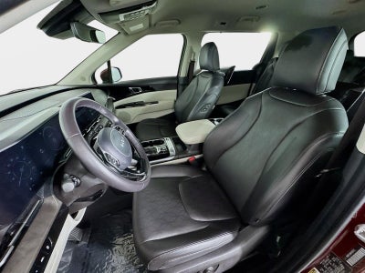 2024 Kia Carnival SX