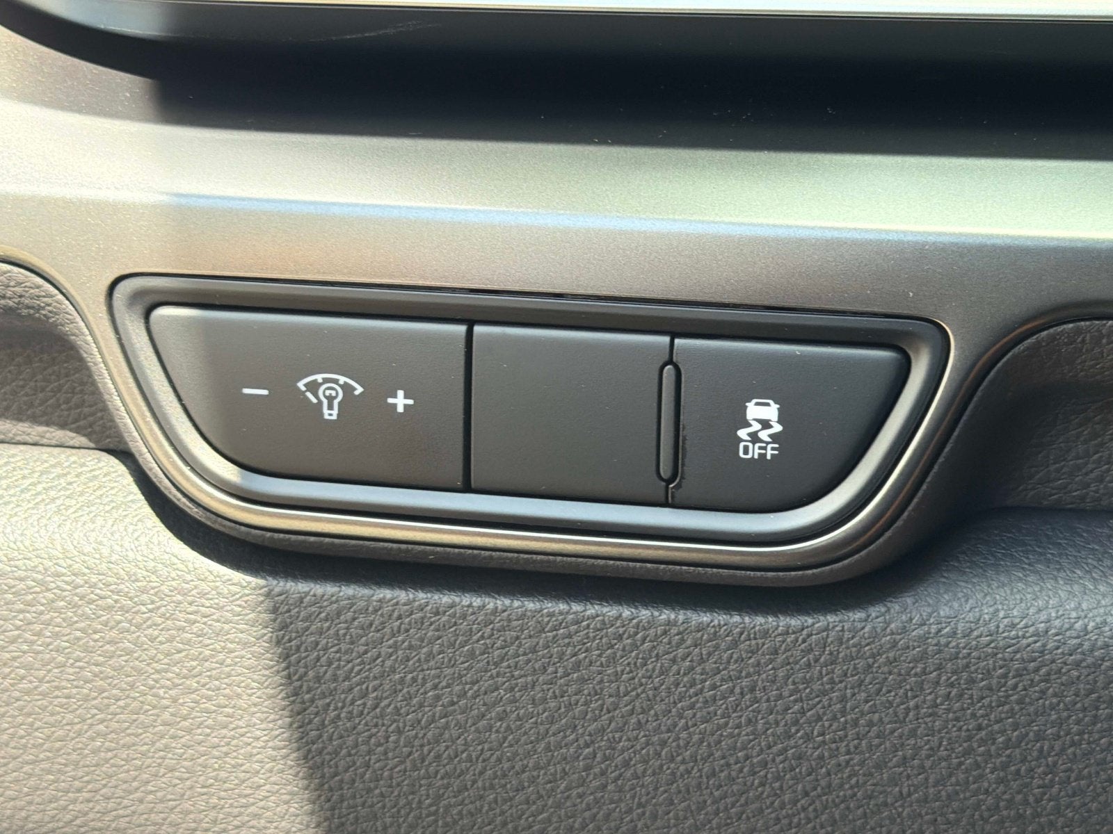 2027 Kia Carnival SX