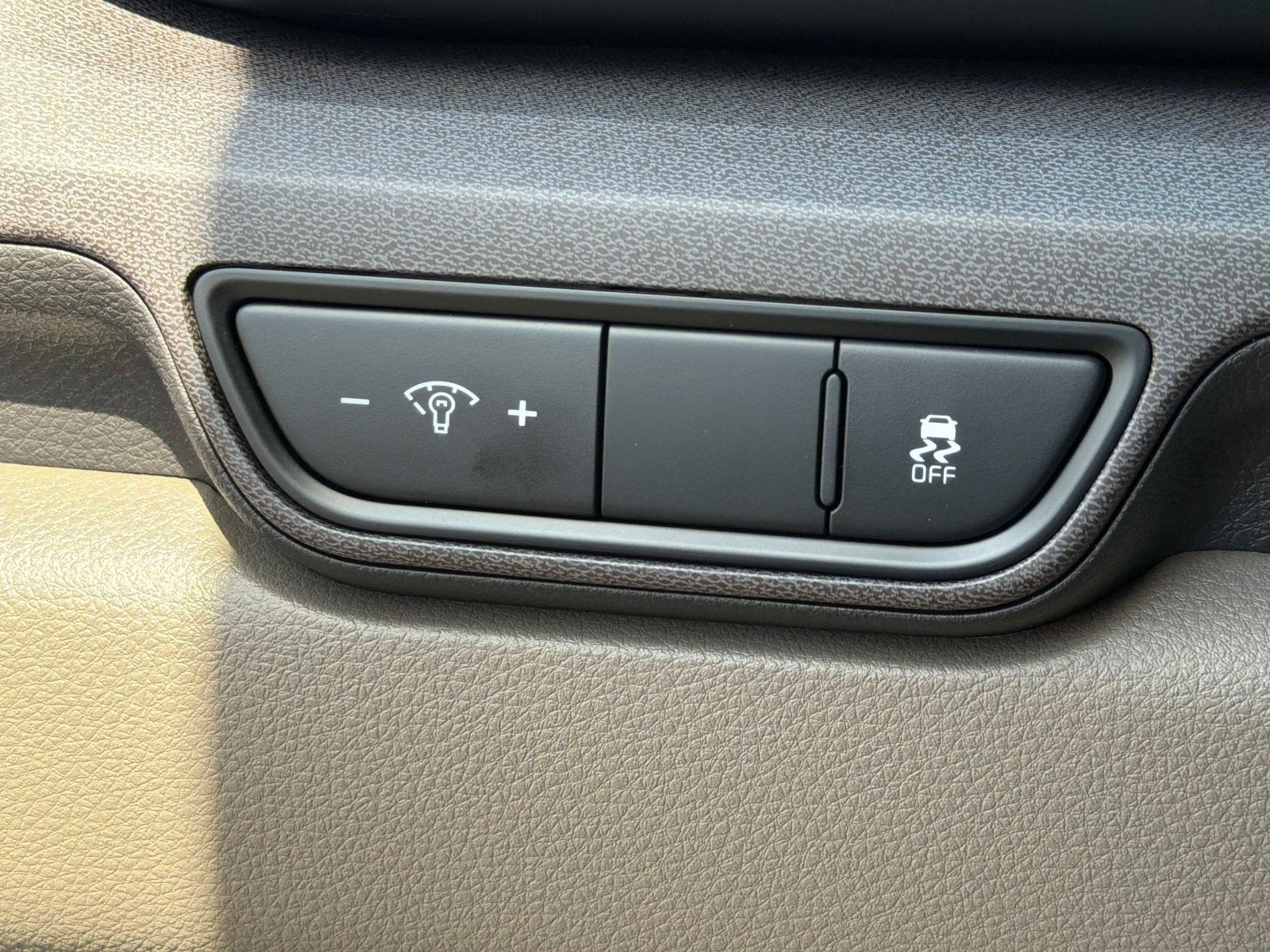 2027 Kia Carnival SX