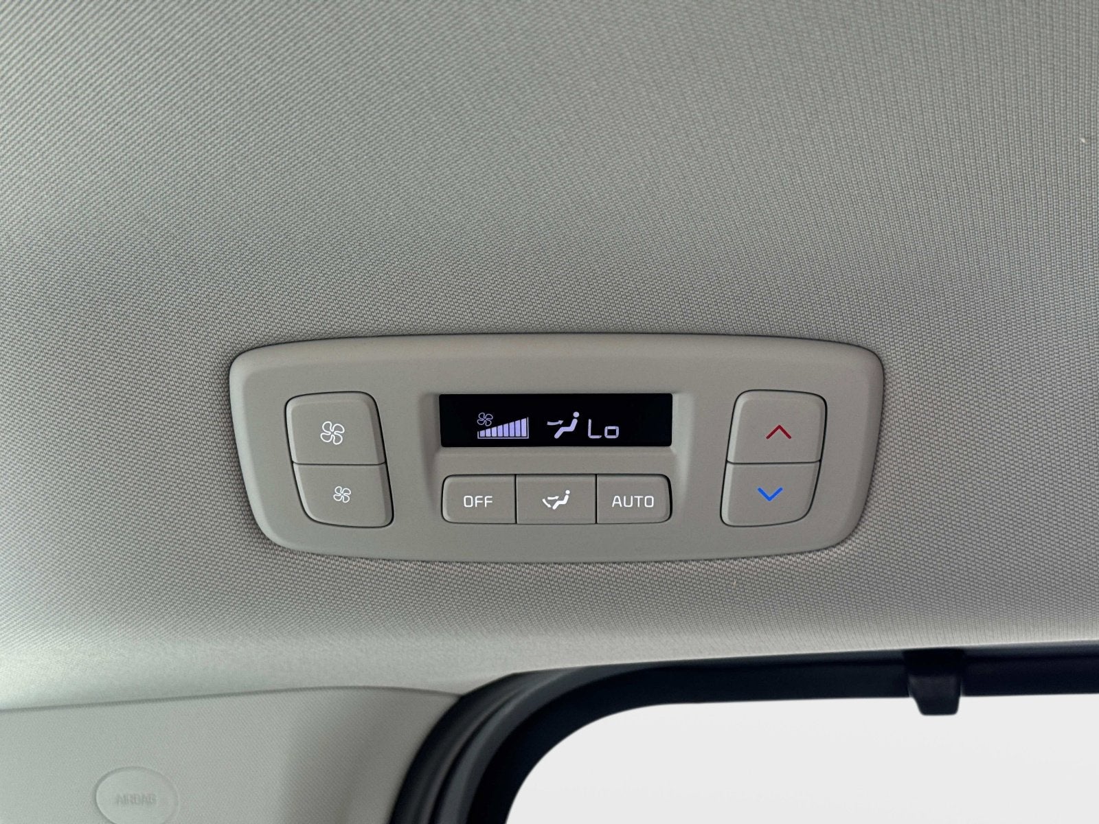 2025 Kia Carnival Hybrid SX