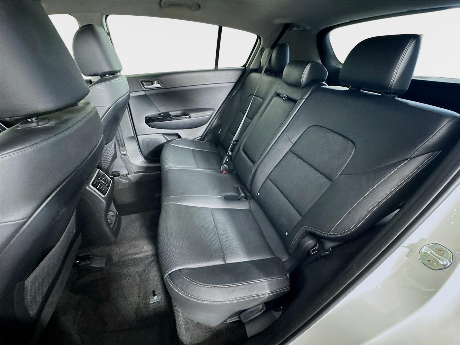 2022 Kia Sportage EX