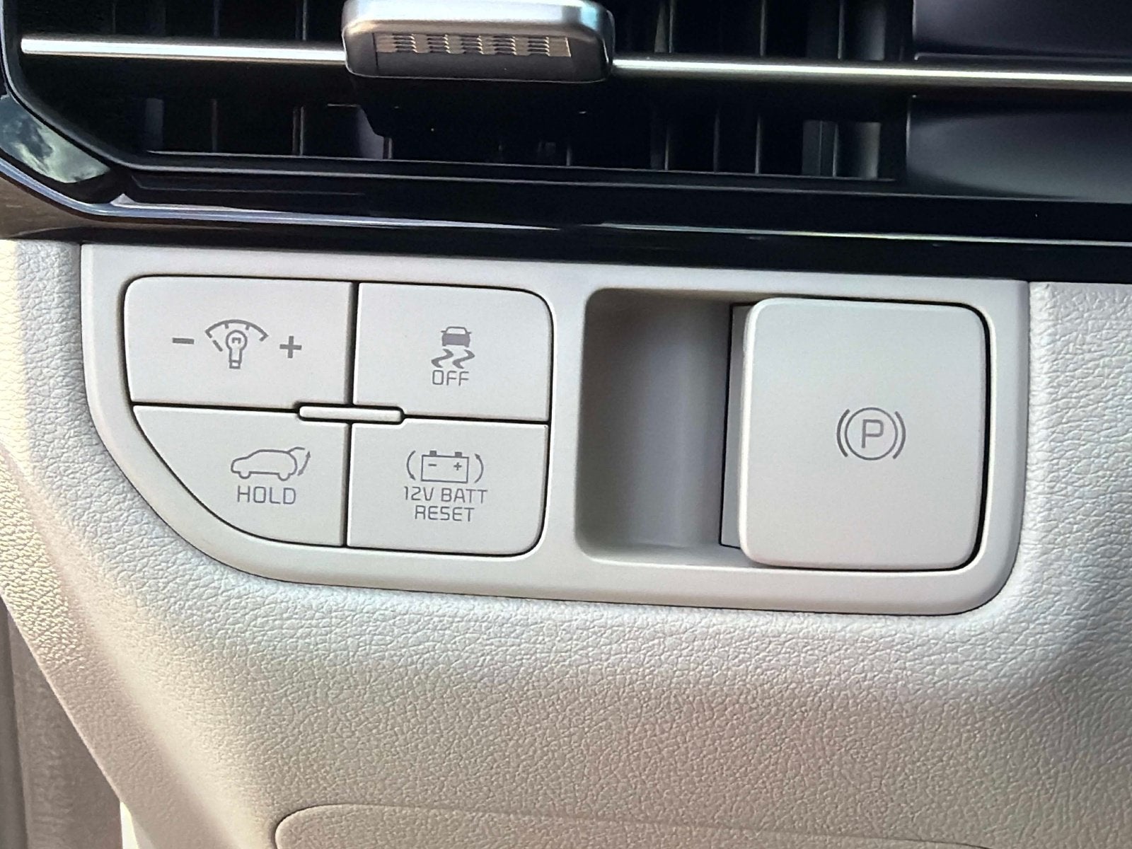 2027 Kia Sportage Hybrid EX