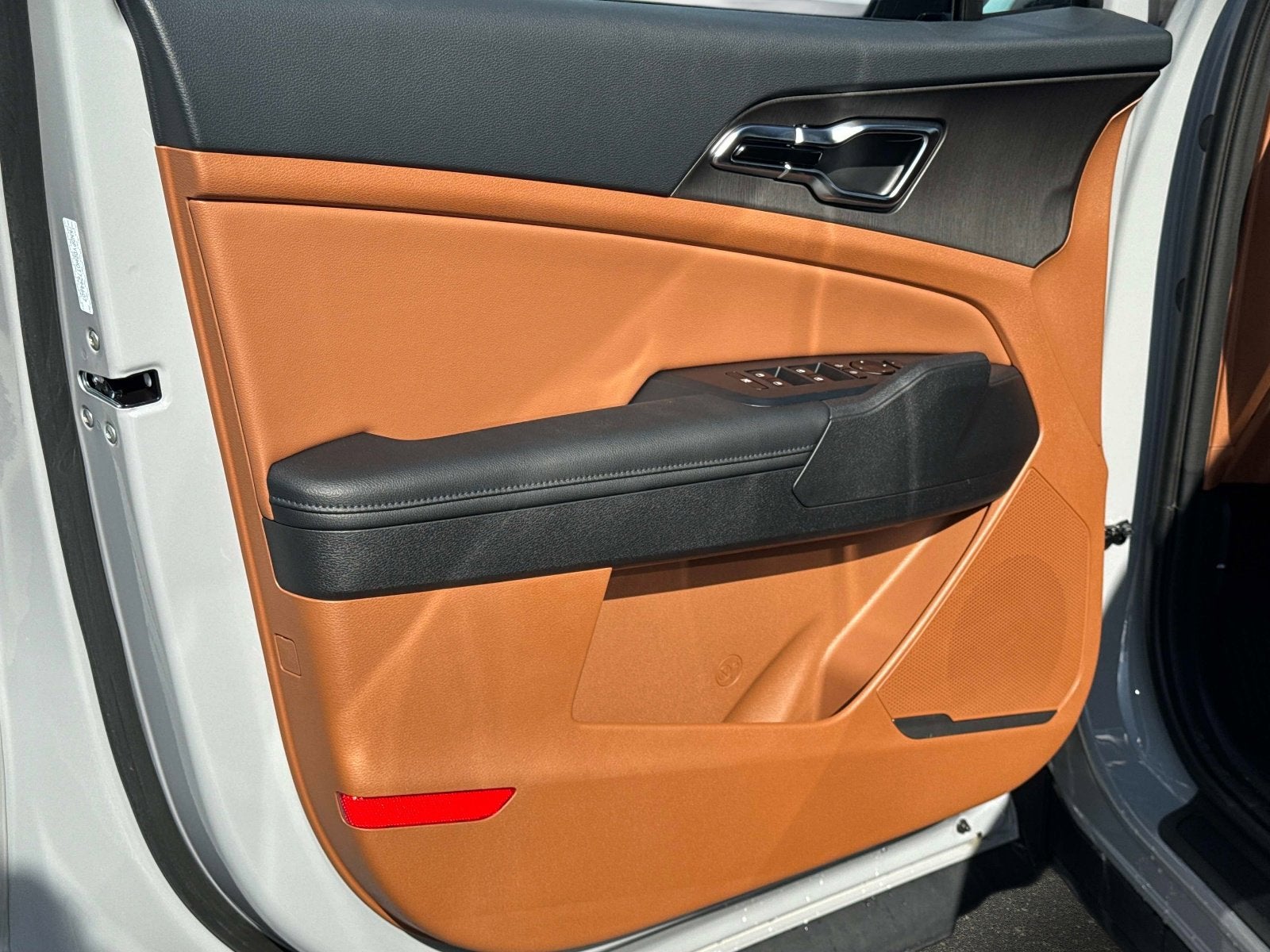 2026 Kia Sportage Plug-In Hybrid X-Line