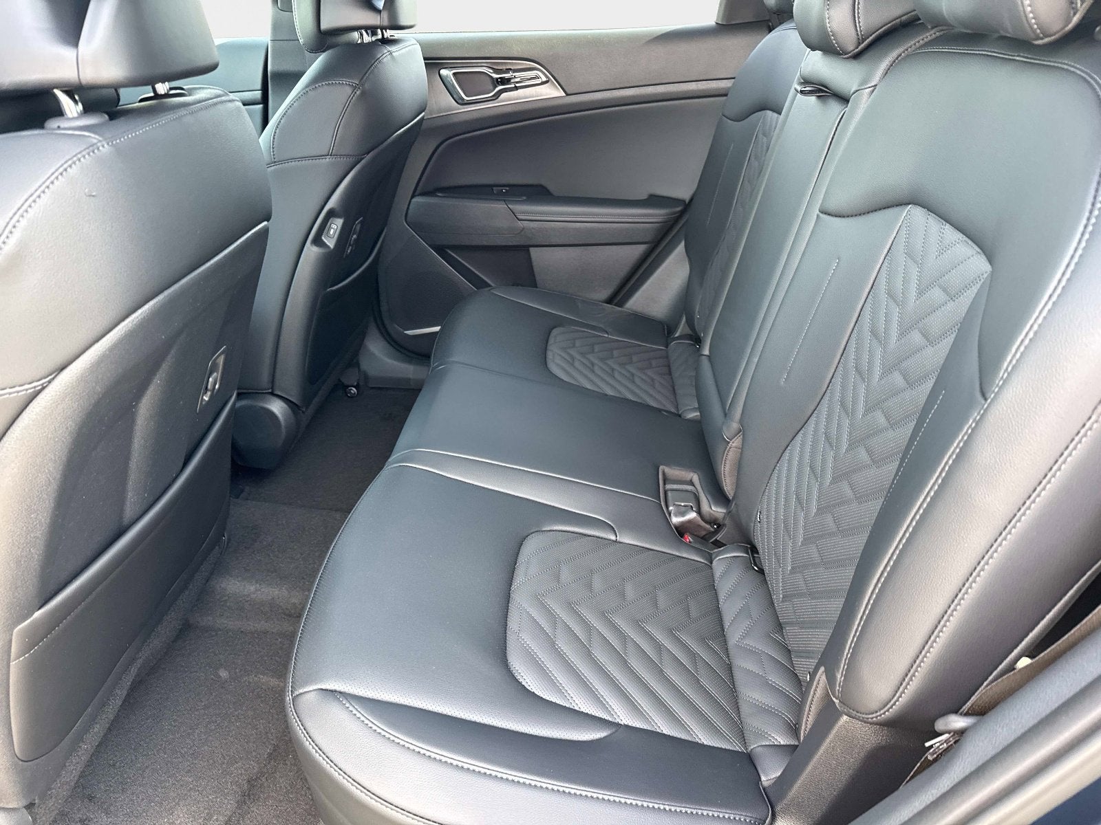 2026 Kia Sportage Plug-In Hybrid X-Line