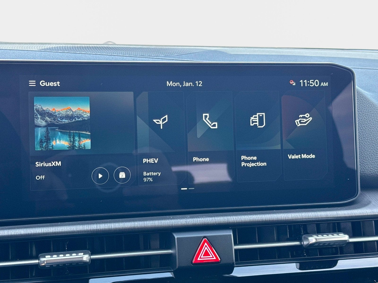 2026 Kia Sportage Plug-In Hybrid X-Line