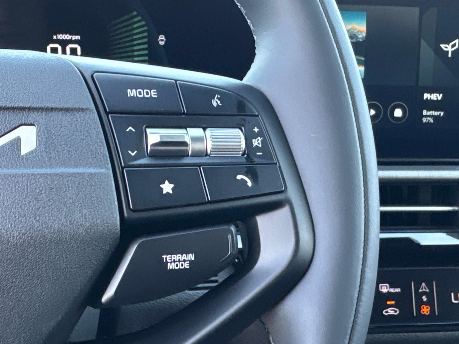 2026 Kia Sportage Plug-In Hybrid X-Line