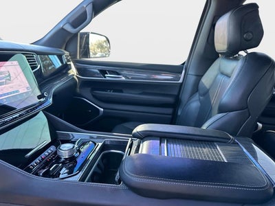 2022 Jeep Wagoneer Series III