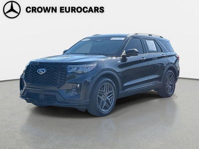2025 Ford Explorer ST-Line