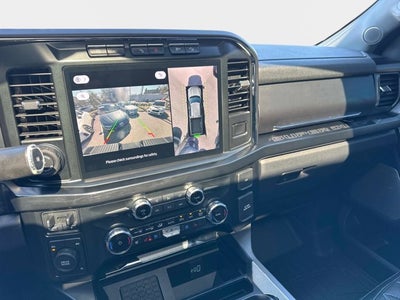 2023 Ford Super Duty F-450 DRW Lariat