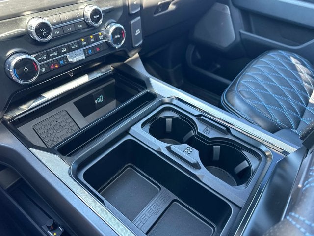 2023 Ford Super Duty F-450 DRW Lariat