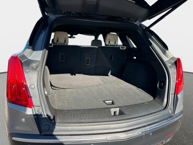 2017 Cadillac XT5 Base