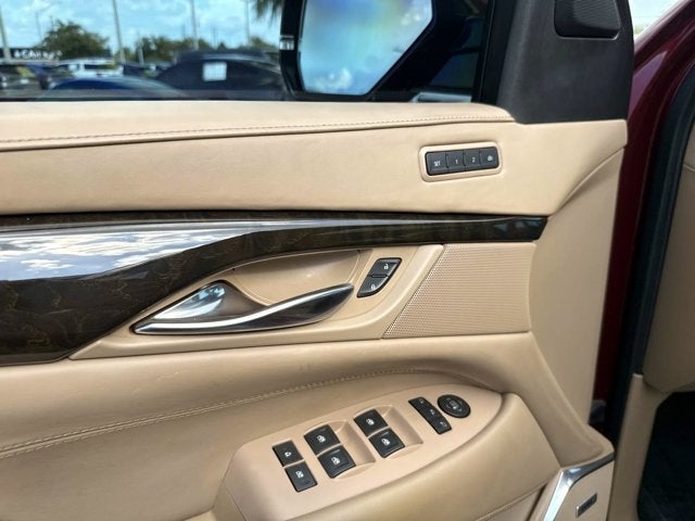 2019 Cadillac Escalade Platinum Edition