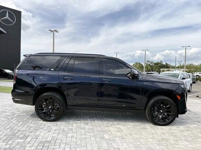 2024 Cadillac Escalade Sport