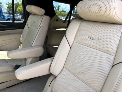 2022 Cadillac Escalade ESV Premium