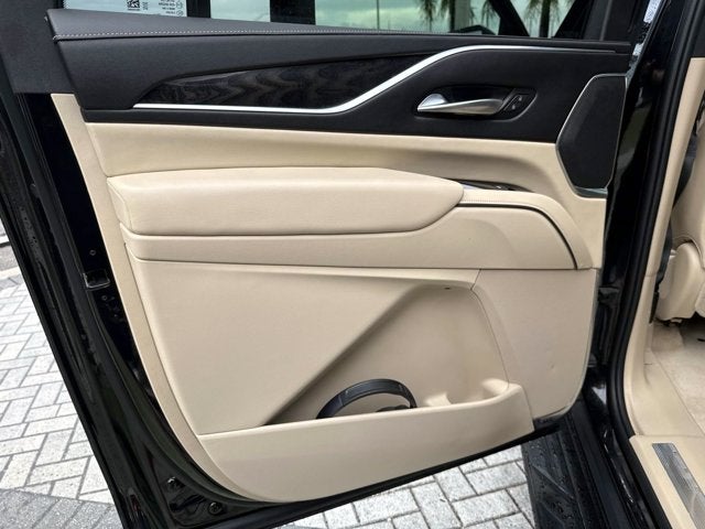 2023 Cadillac Escalade ESV Premium