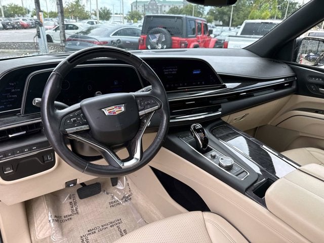 2023 Cadillac Escalade ESV Premium