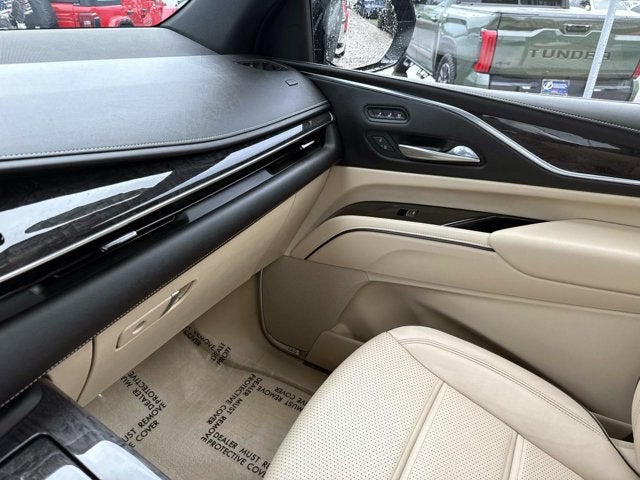 2023 Cadillac Escalade ESV Premium