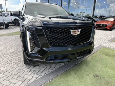 2025 Cadillac Escalade Sport Platinum