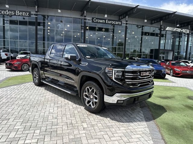 2025 GMC Sierra 1500 SLT