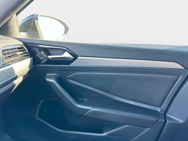 2019 Volkswagen Jetta R-Line