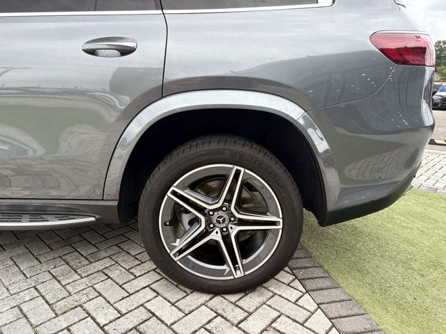 2026 Mercedes-Benz GLS 450