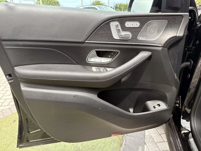 2025 Mercedes-Benz GLS 450