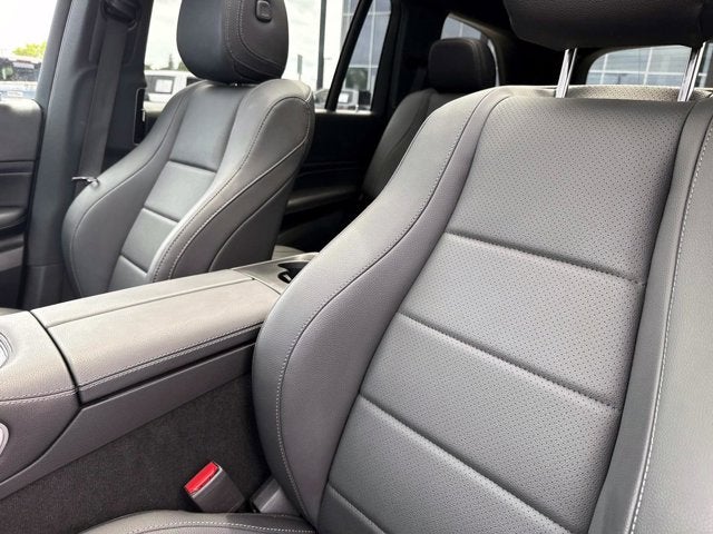 2025 Mercedes-Benz GLS 450