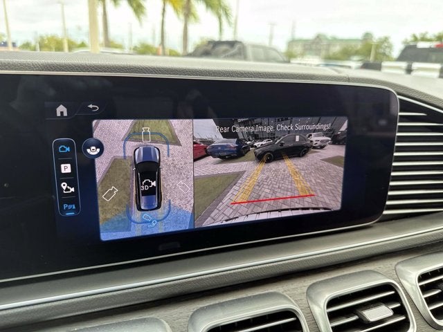 2025 Mercedes-Benz GLS 450
