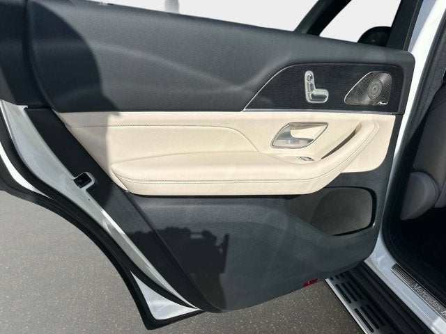 2025 Mercedes-Benz GLS 450