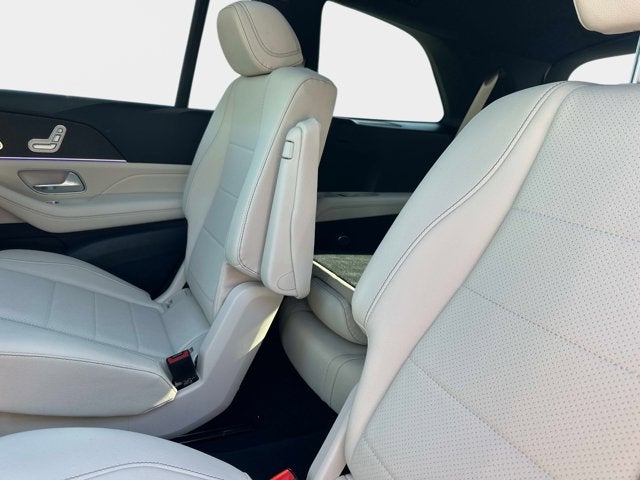 2025 Mercedes-Benz GLS 450