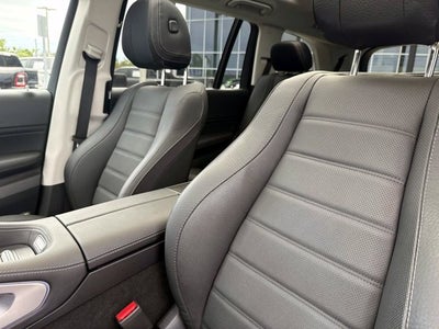 2024 Mercedes-Benz GLS 450