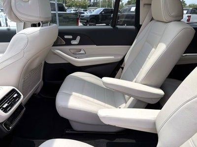2026 Mercedes-Benz GLS 450