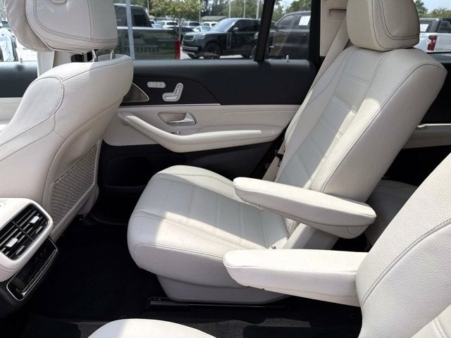 2026 Mercedes-Benz GLS 450