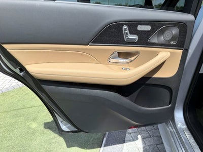 2026 Mercedes-Benz GLS 450