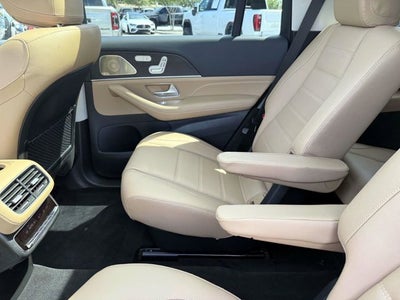 2026 Mercedes-Benz GLS 450